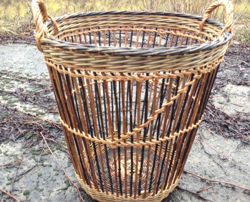 Silja levin kurvmaker, , pilefletting, pilfletting kurvmakerskolen kurvfletting silja levin lars levin skovstuen pil kurvmakerlærling kurver, levende pil basket making basketmaker, willoweaver, willow